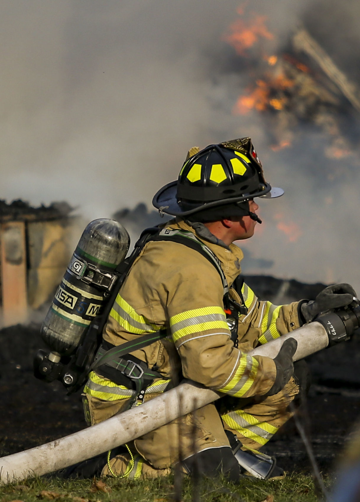 112519-house-fire-jg-06.jpg